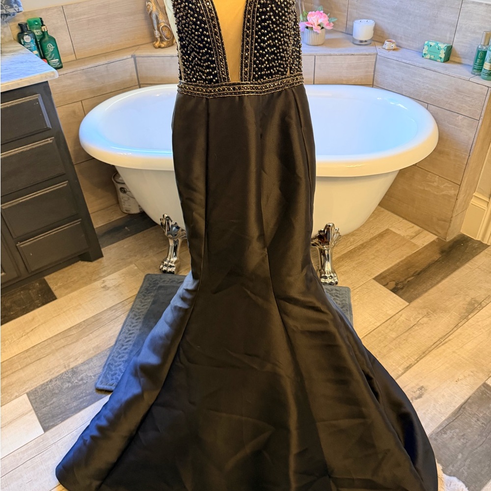 Vienna Prom Black Gown with Beaded Bodice - Picture 8 of 12